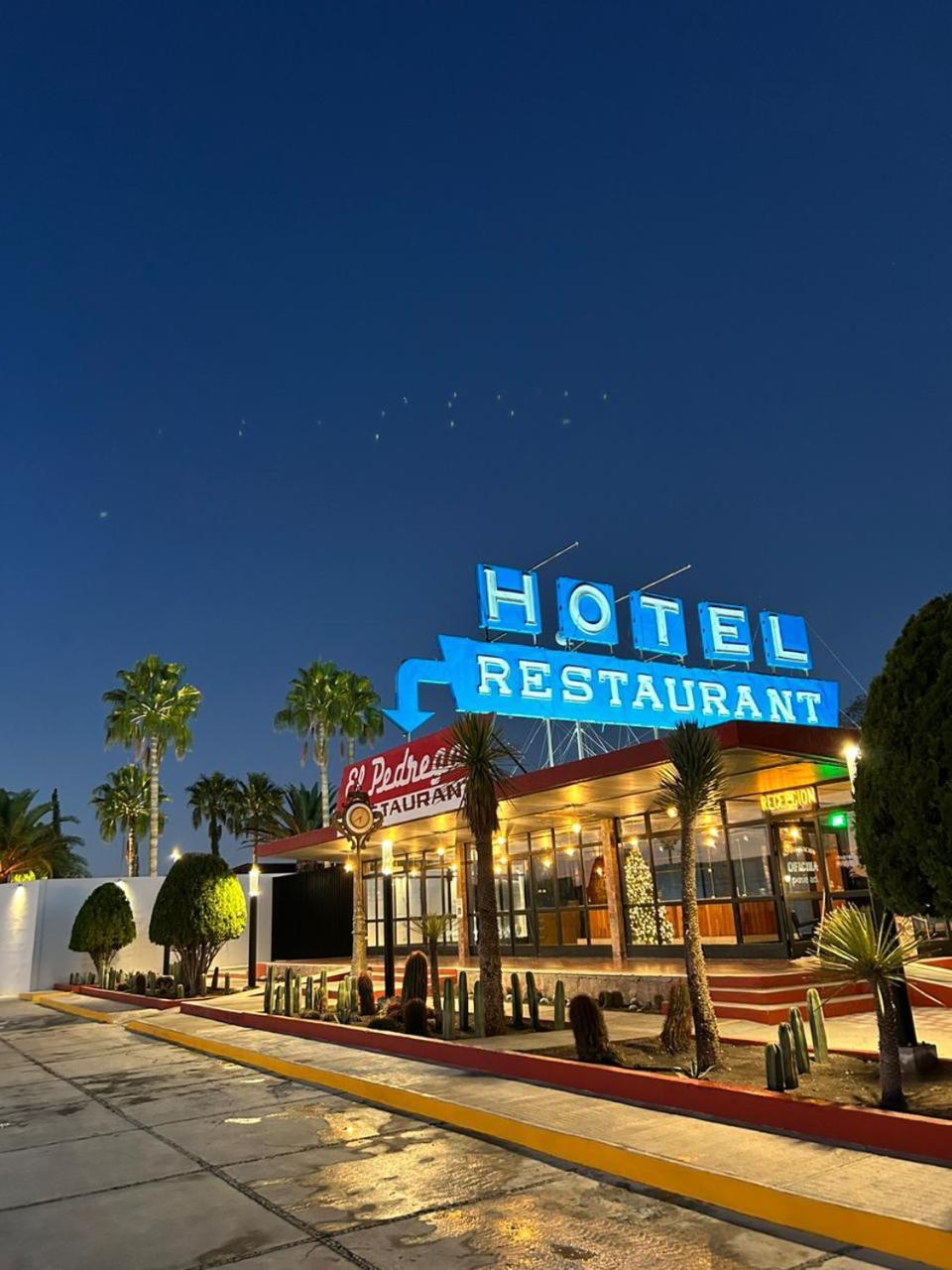 Hotel El Pedregal Matehuala Bagian luar foto