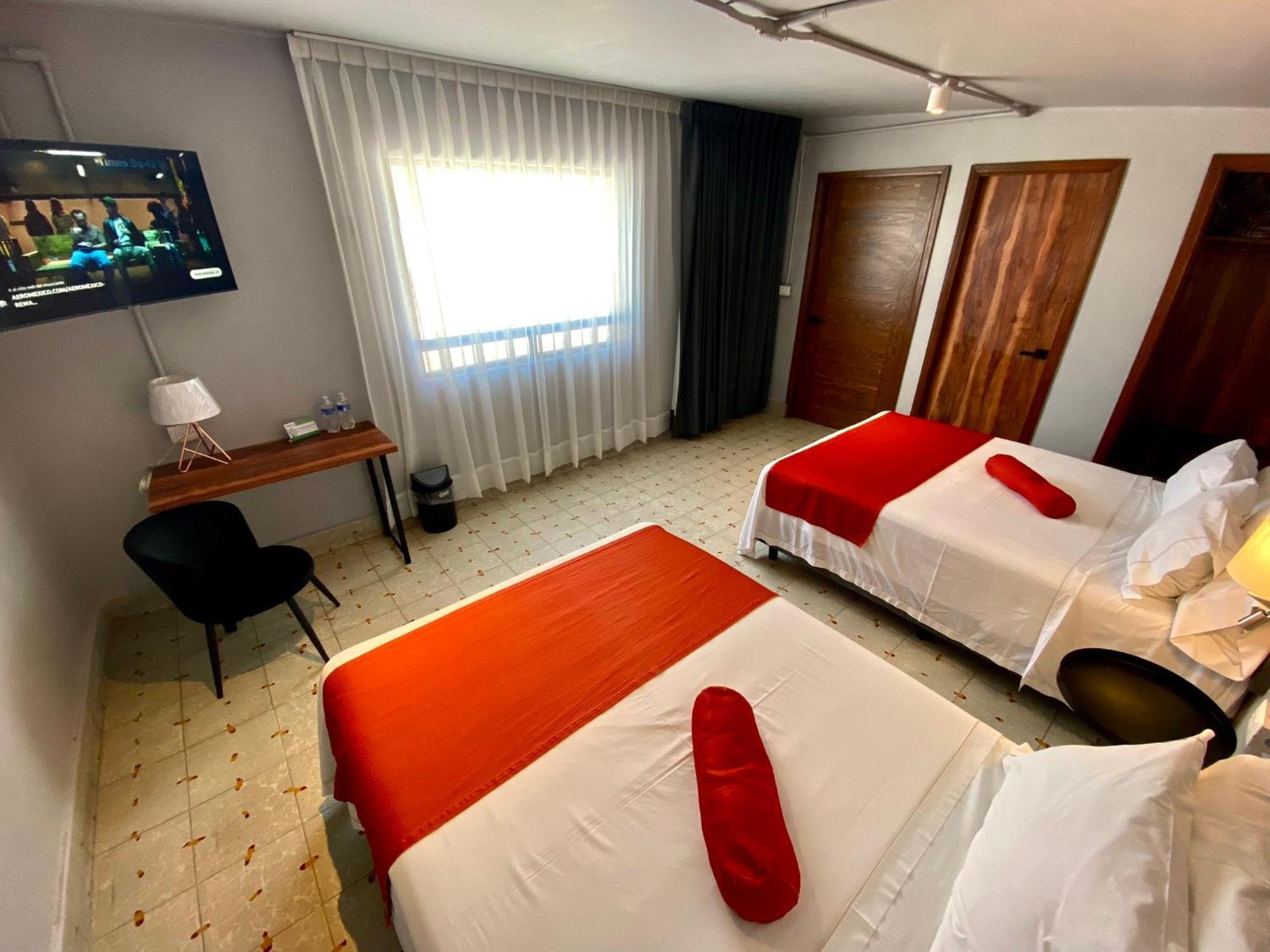 Hotel El Pedregal Matehuala Bagian luar foto